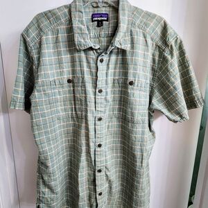 Patagonia Green Casual Button Down Shirt